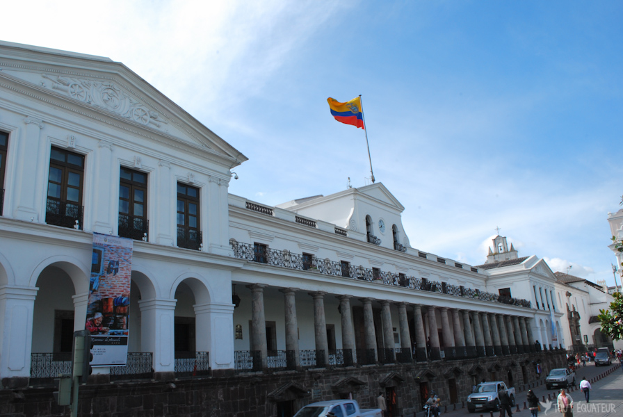 palais-presidentiel-quito-tout-equateur