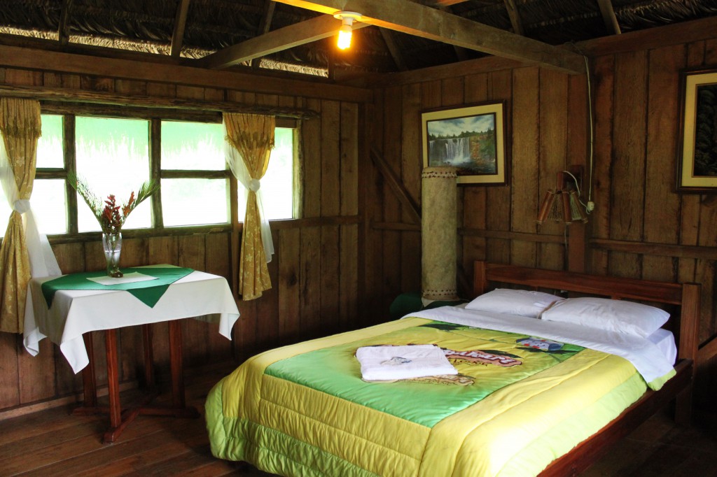 Chambre au Suchipakari EcoLodge ambiance nature