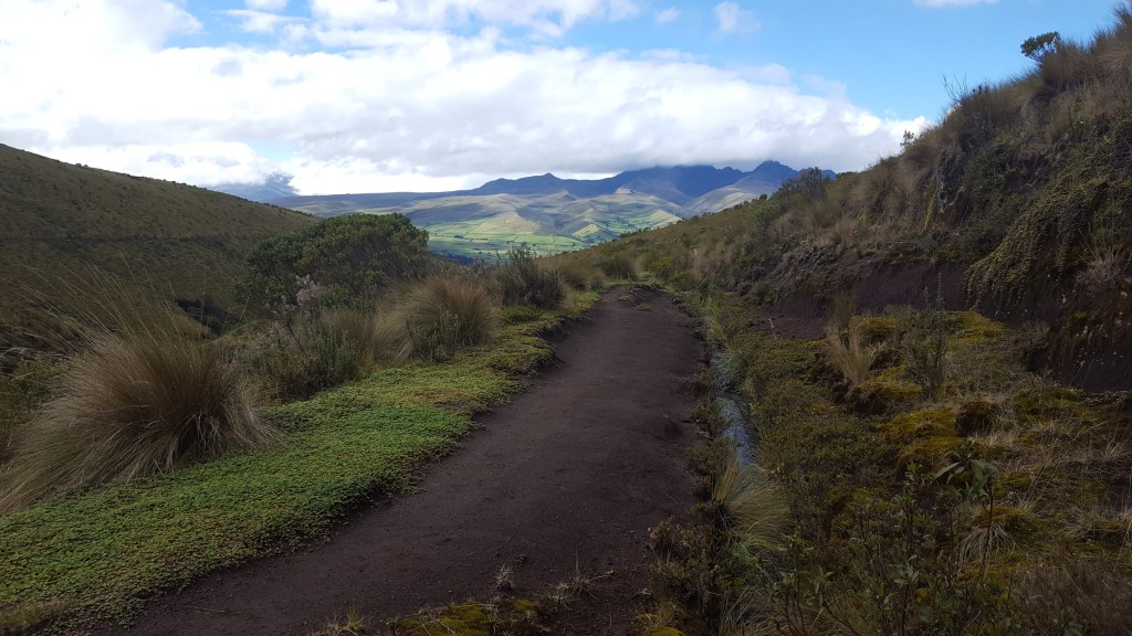 cotopaxi vu du pasochoa 2