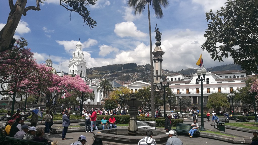 Plaza-Grande-1024x577.jpg?profile=RESIZE_710x