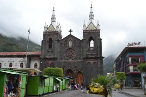 53 Baños église